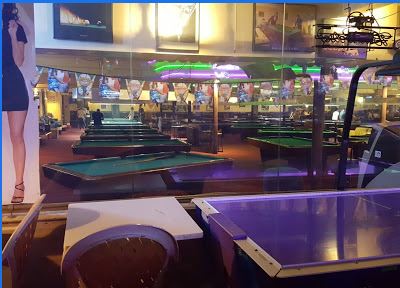 Cafe Billiards